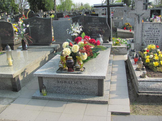 Grób Feliks Kamiński