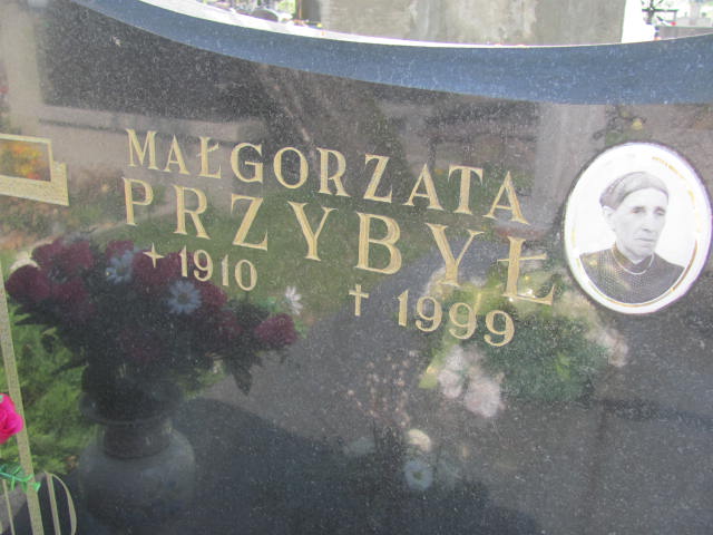 Czesław Mikina 1935 Skierniewice - Grobonet - Wyszukiwarka osób pochowanych