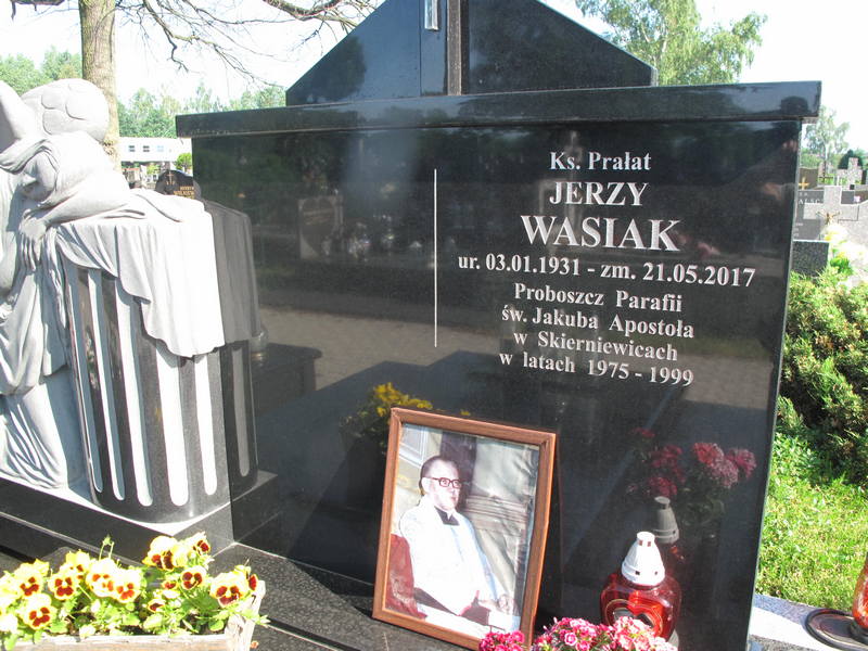 Jerzy Wasiak 1931 Skierniewice - Grobonet - Wyszukiwarka osób pochowanych