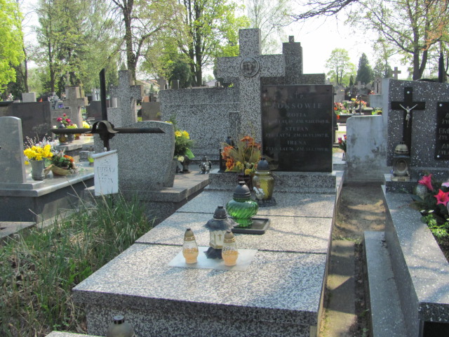 Grób Irena Foks