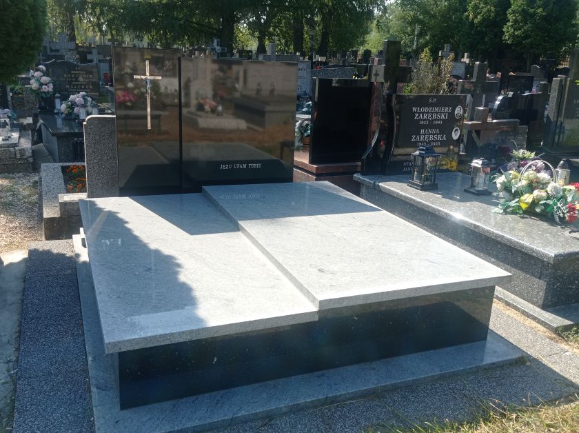 Józefa Kubik Skierniewice - Grobonet - Wyszukiwarka osób pochowanych